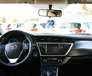 Toyota Auris Hybrid PZU