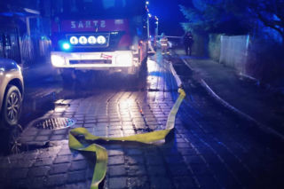 Tragiczny pożar domu w Poznaniu! Życia mężczyzny nie udało się uratować