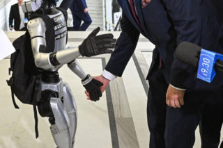 Robot humanoidalny Edward Warchocki w Sejmie
