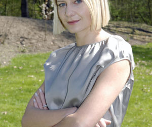 Tak Małgorzata Kożuchowska wyglądała na początku kariery. Jedna fryzura zrobiła z niej ikonę mody