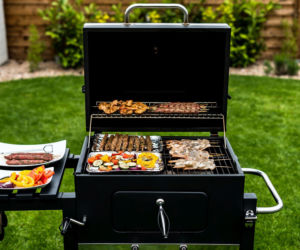 Grill w ogrodzie