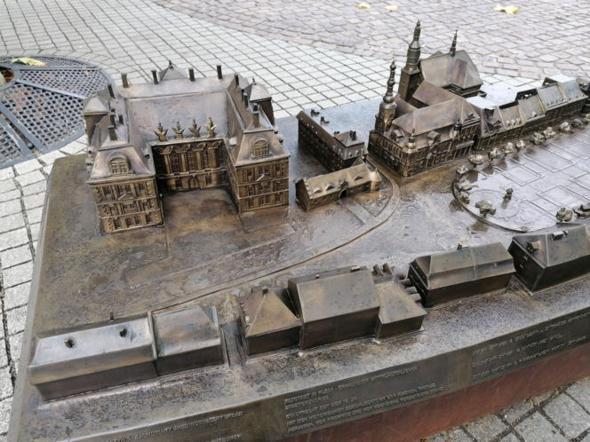 To miasto jest nazywane Perłą Górnego Śląska. Kiedyś leżało w Małopolsce