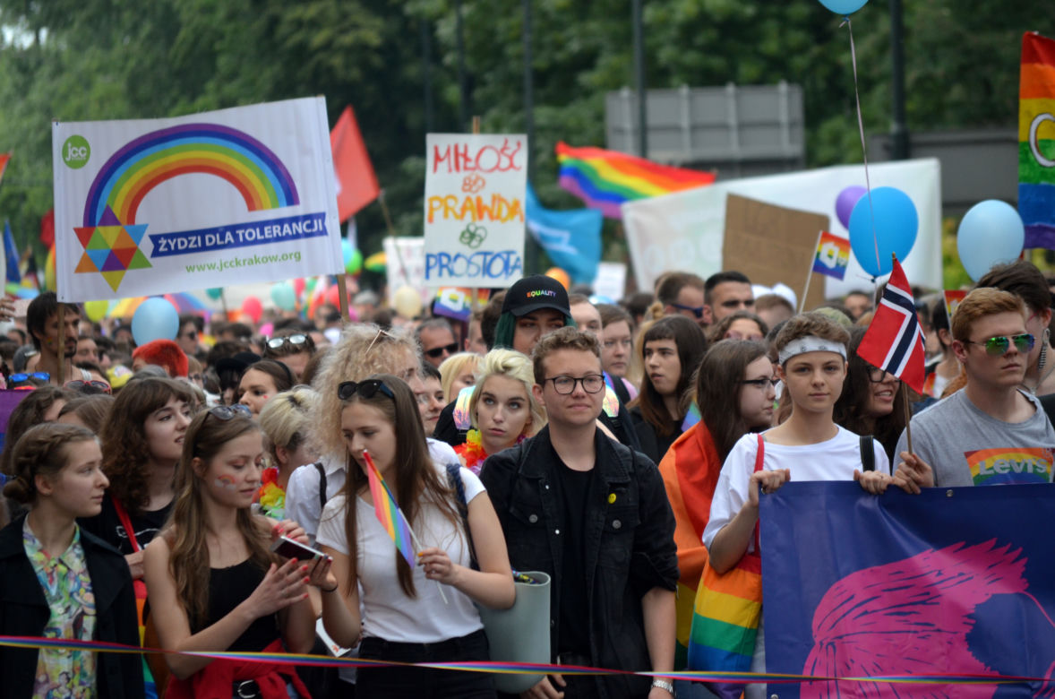 Marsz Równości przejdzie przez Kraków. Tak wyglądały poprzednie parady LGBT