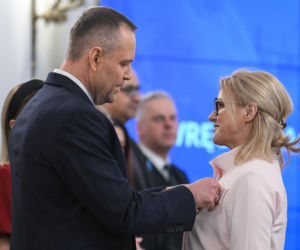 Prezydent w Dzień Kobiet wręczył odznaczenia zasłużonym kobietom