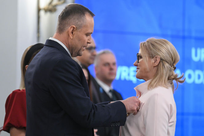 Prezydent w Dzień Kobiet wręczył odznaczenia zasłużonym kobietom