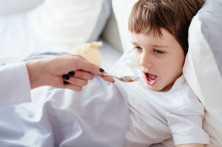 Syropy i specyfiki na odporność dla całej rodziny. Najłatwiejsze PRZEPISY