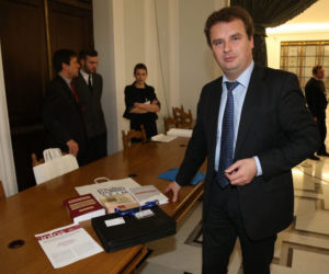Konfederacja za Trzaskowskim?