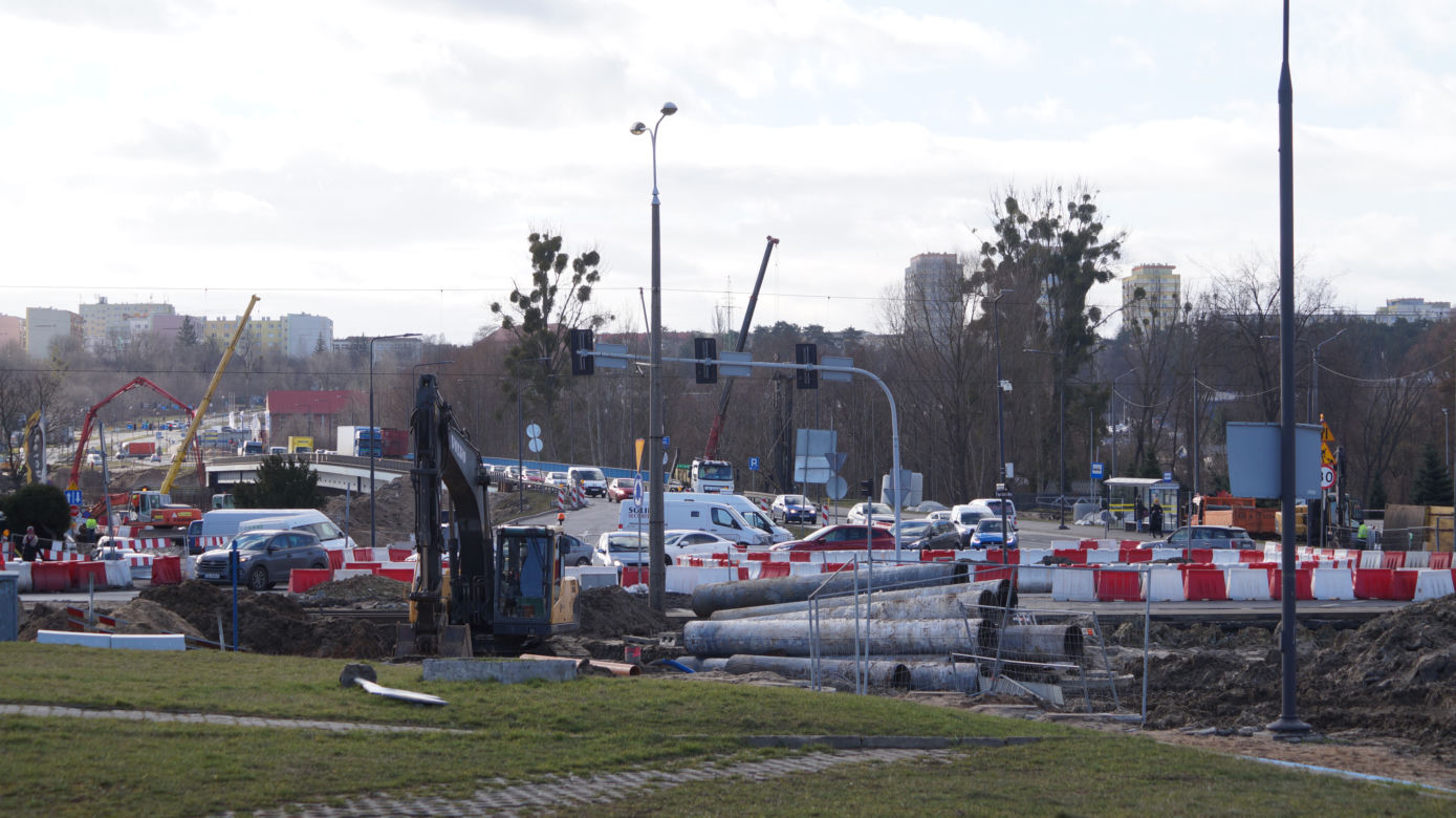 Trwa budowa mostów nad Brdą w Bydgoszczy. Sprawdzamy, jak przebiegają prace