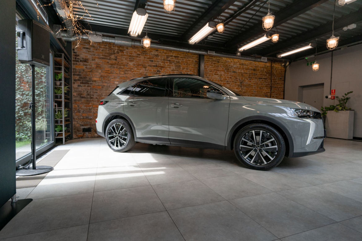 Nowy DS 7 (2023)