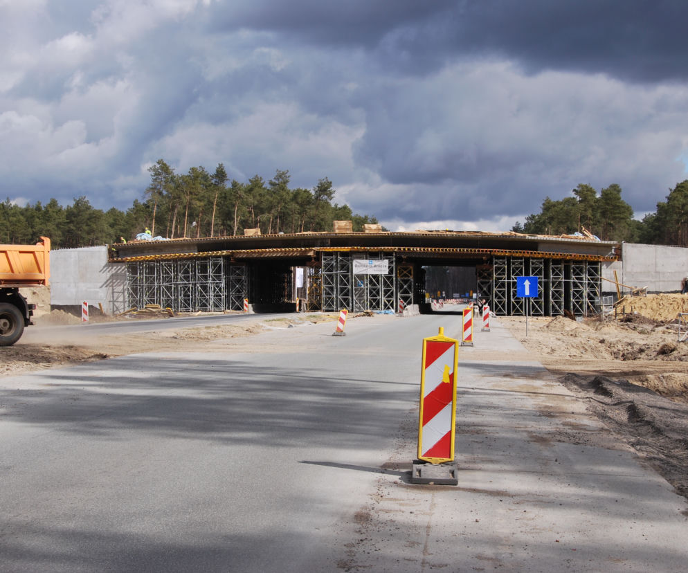 betonowa nawierzchnia droga s8