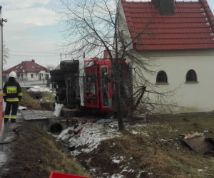 Wypadek wozu strażackiego