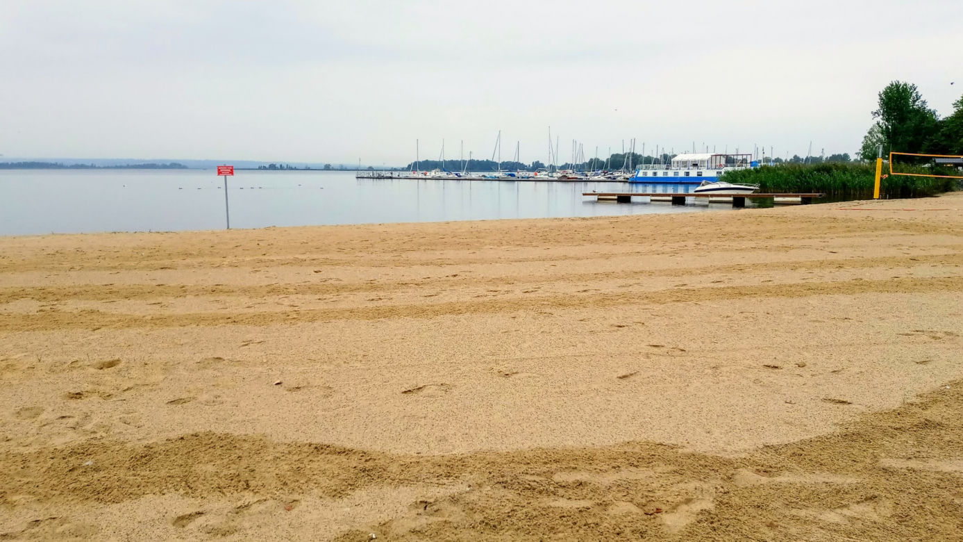 Plaża w Dąbiu otwarta po remoncie