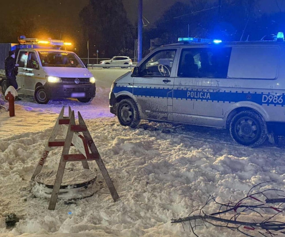 3-latka szła po śniegu i nagle zniknęła pod ziemią