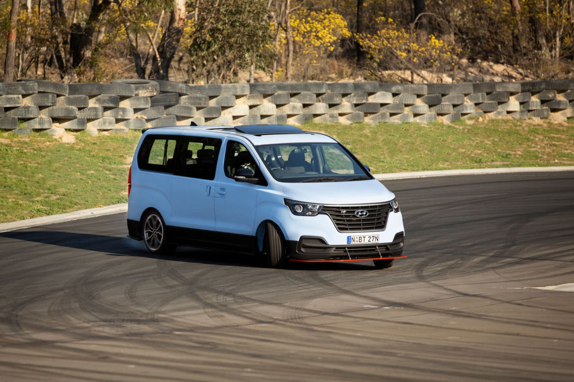Hyundai iMAX N