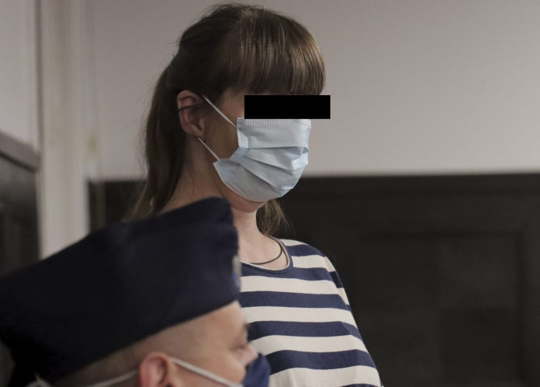 Podpaliła kochanka i patrzyła, jak płonie