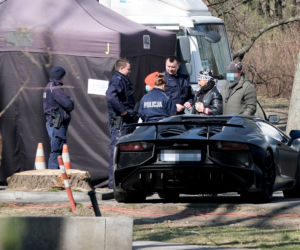 Patryk Vega kręci film w zarazie