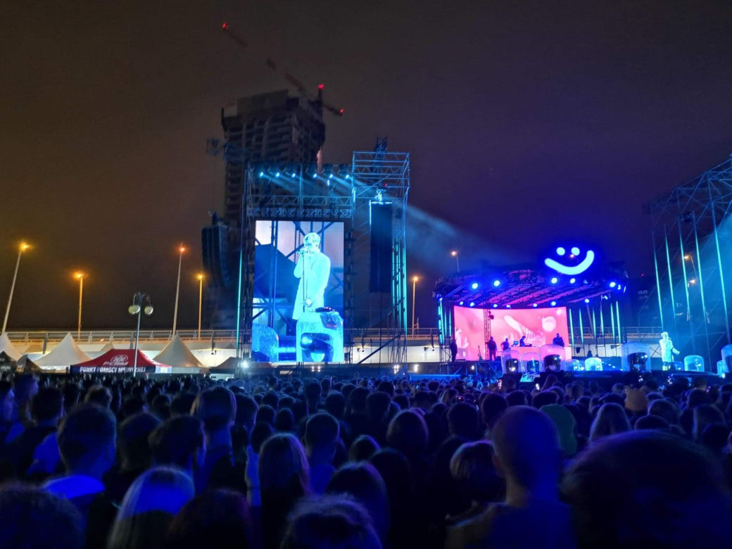 Mata pozamiatał w Rzeszowie. Tysiące fanów śpiewało na koncercie rapera [ZDJECIA, WIDEO]