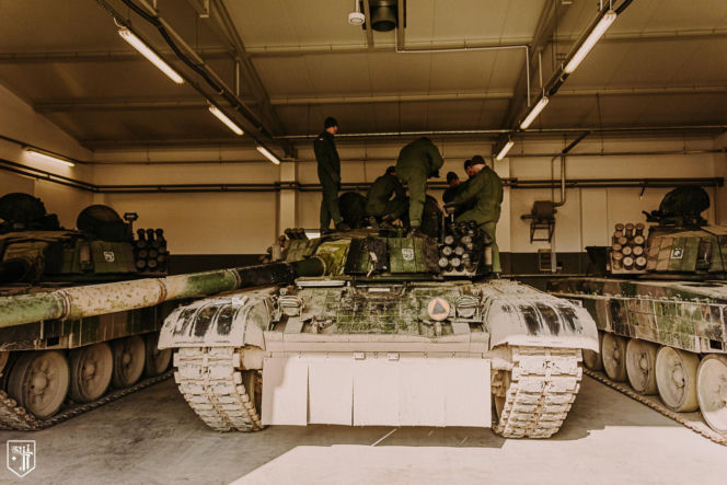 "Zawiszacy" za sterami legendy. Nowi kierowcy czołgów PT-91 w 15. Brygadzie