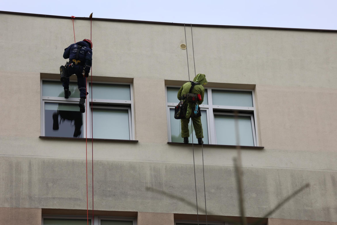 Alpiniści dla WOŚP dali radość małym pacjentom z Uniwersyteckiego Szpitala Dziecięcego w Lublinie