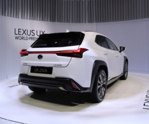 Lexus UX
