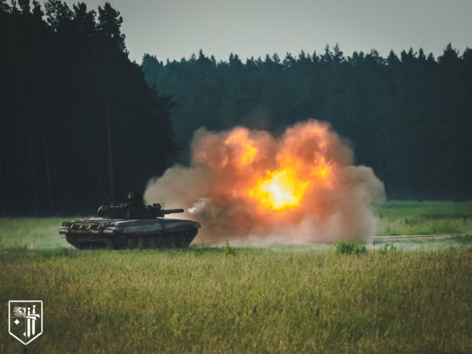 "Zawiszacy" za sterami legendy. Nowi kierowcy czołgów PT-91 w 15. Brygadzie