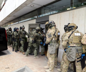 Terroryści w hotelu