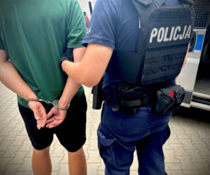Zakrwawiona kobieta uciekła do sąsiadki. Policja zatrzymała 33-latka