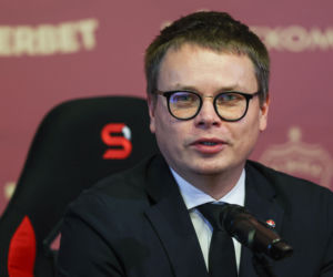 Śląsk Wrocław - Wisła Kraków: Jarosław Królewski komentuje walkower. Wstrzymałbym się z szampanami