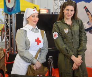Hostessy na targach Poznań Motor Show 2018