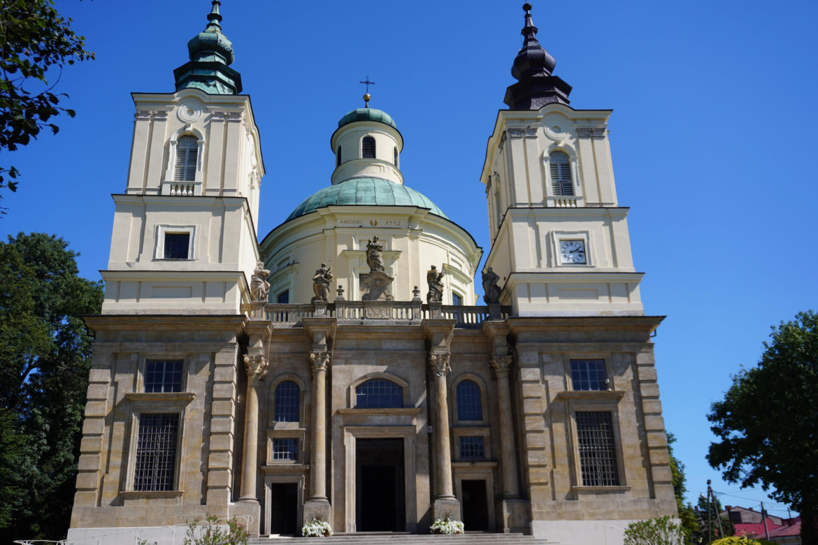 Klimontów. To miasto w woj. świętokrzyskim olśniewa średniowiecznym centrum