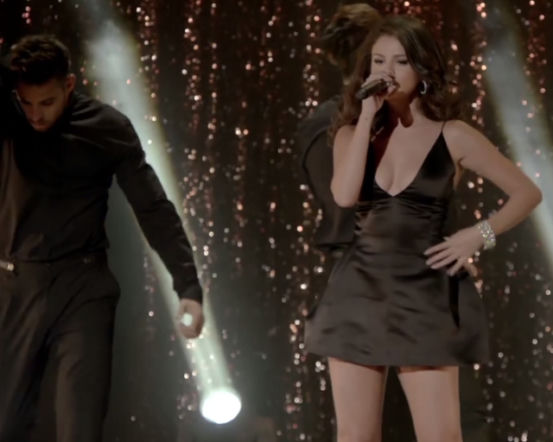 Seksowna Selena Gomez w klipie do Same Old Love