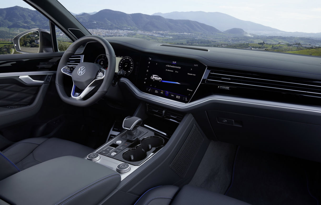 Volkswagen Touareg R (2020)