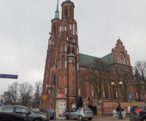 Jak wygląda Katedra pw. Niepokalanego Poczęcia NMP w Siedlcach z zewnątrz i w środku - marzec 2021