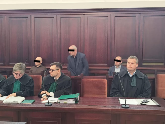 Proces policjantów po śmierci 14‑letniej Natalki