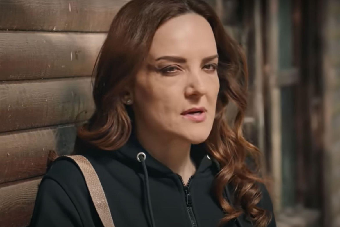 Songul zakradnie się do domku i podłoży ogień! 