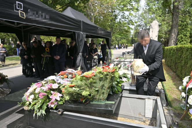 Pogrzeb Igi Cembrzyńskiej. Tłum gwiazd oddaje hołd wielkiej artystce