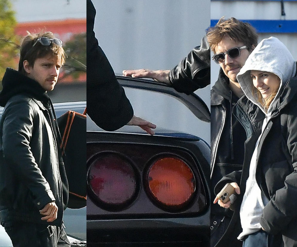 Maciej Musiał najpierw pieści auto, potem dziewczynę