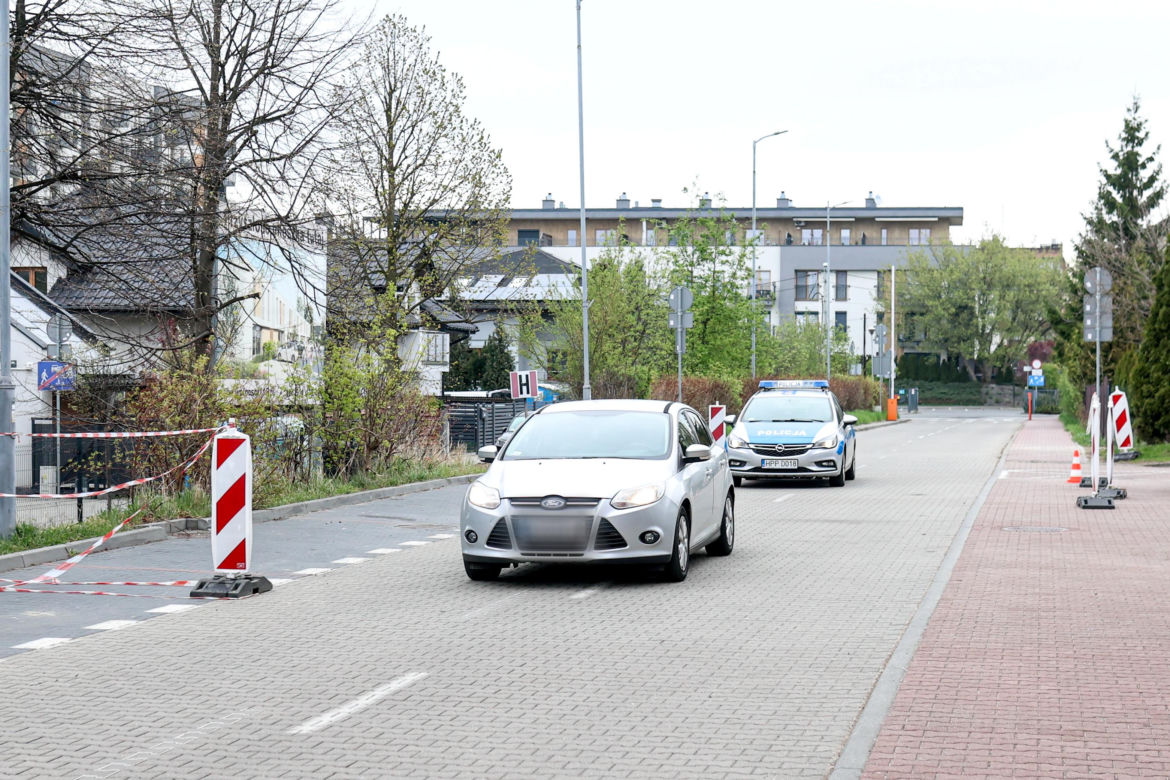 Doprowadzenie aresztowe, wypadek, Litewka