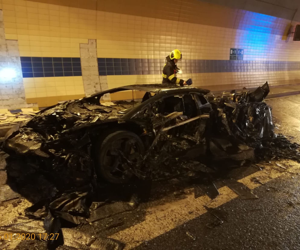 Mansory Lamborghini Aventador Carbonado