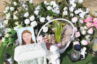 Pożegnali 13-letnią Oliwkę, która zginęła na Malcie. Ten szczegół na jej grobie wyciska łzy