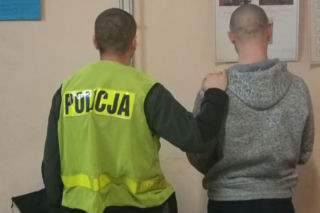 Katowice: Zaczęło się od zwykłej kontroli drogowej... skończyło na trzech zatrzymaniach