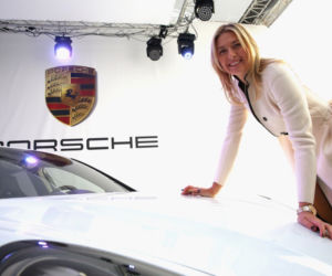 Maria Szarapowa / Porsche Panamera GTS