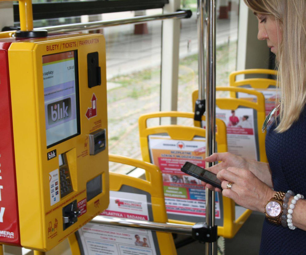 Łódź uruchomiła właśnie, jako pierwsze miasto w Polsce, system płatności, który umożliwia kupno biletu MPK za pośrednictwem telefonu komórkowego