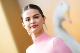 Selena Gomez zamieni się w czarnego łabędzia! Wokalistka szykuje mocny thriller 