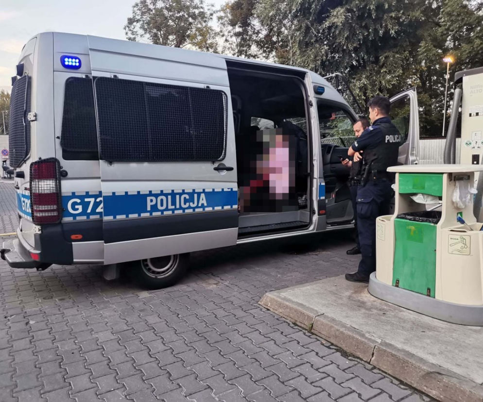 Śpiąca 9-latka znaleziona w Krakowie. Była głodna i zziębnięta