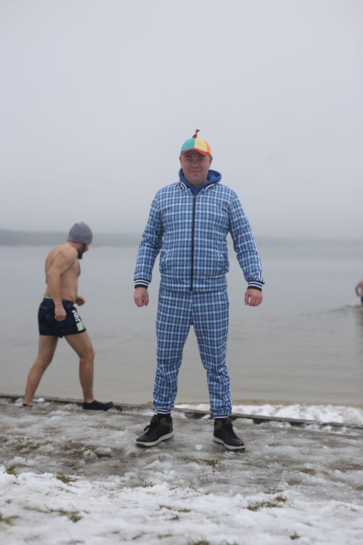 Na ziemi śnieg, a w wodzie morsy. W drugiej połowie stycznia zima wróciła. Zobaczcie!
