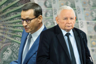 PiS traci majątek. Wszystko przez Morawieckiego