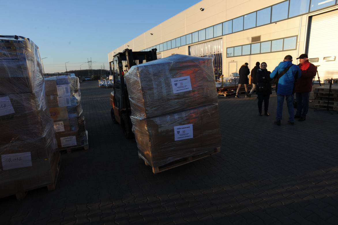 Koszalin solidarny z Ukrainą. Wyjechał pierwszy transport z pomocą dla Iwano-Frankiwska