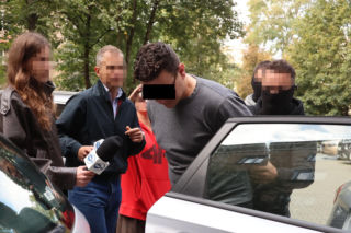 To on wjechał w rodzinę z niemowlęciem. Hubert B. doprowadzony do prokuratury w Krakowie