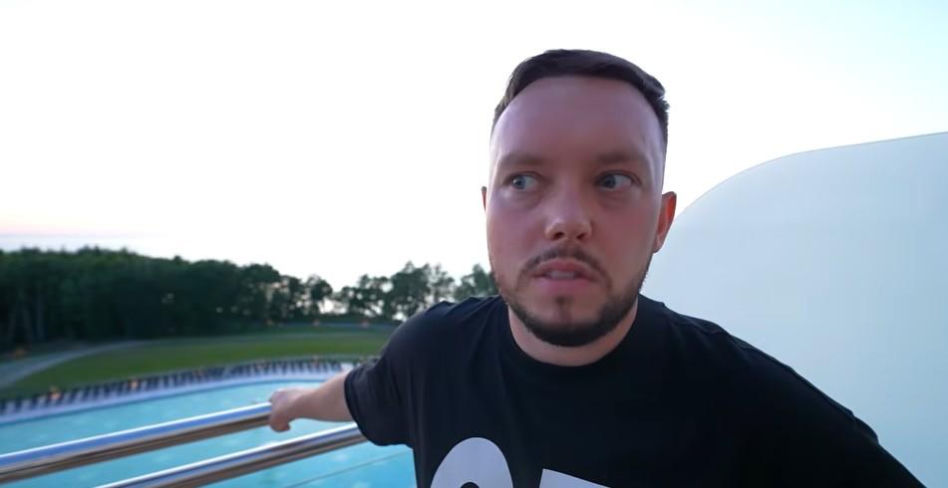 Książulo odwiedził Hotel Gołębiewski w Pobierowie